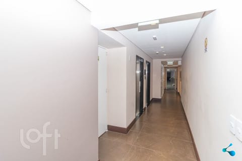 Image 25 - 241055